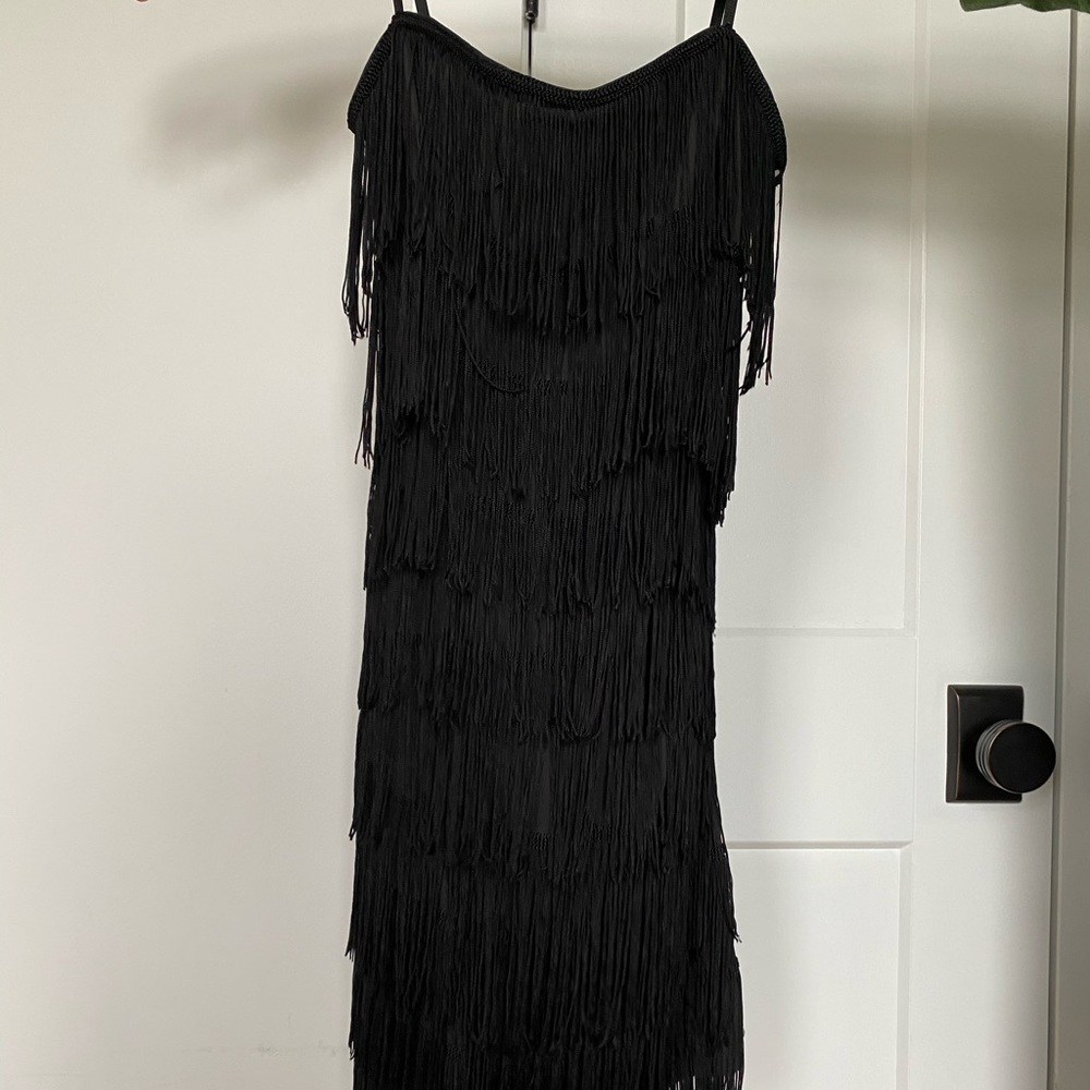 Rob myer black ruffle dress